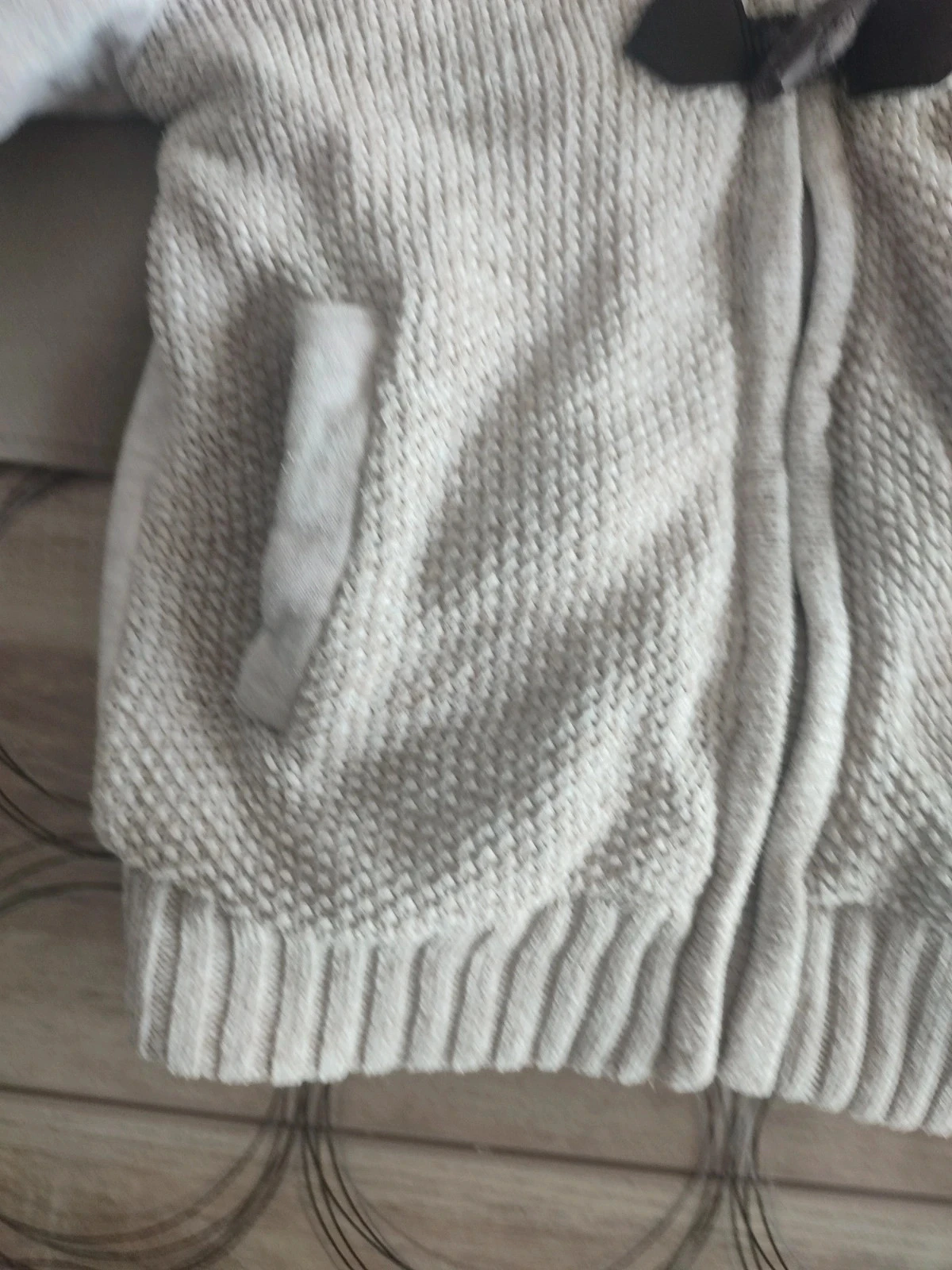 Polaire gebreid vest met capuchon 4 jaar – photo 4